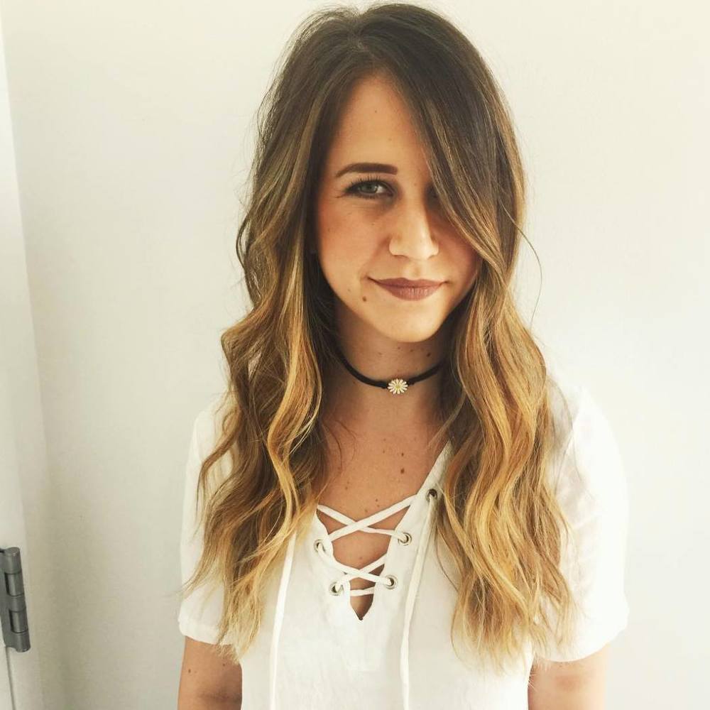 Meet your Posher, Abbey